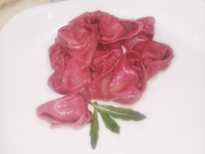 tortelloni-rosa-ripieni-vignola